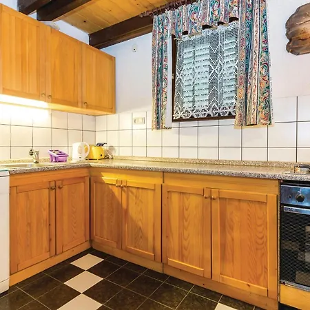 Holiday home 2 Bedroom Cozy In