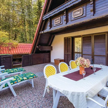Holiday home 2 Bedroom Cozy In