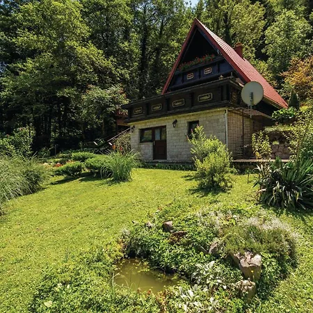 Vakantiehuis 2 Bedroom Cozy In